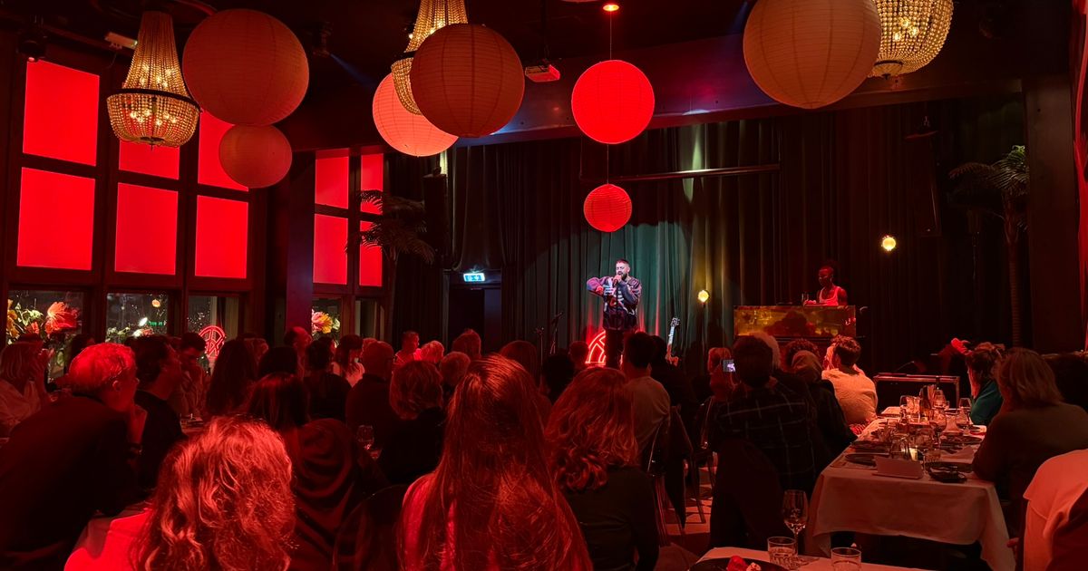 Volmondig in Café De Kroon — Woordkunst & stand-up + diner
