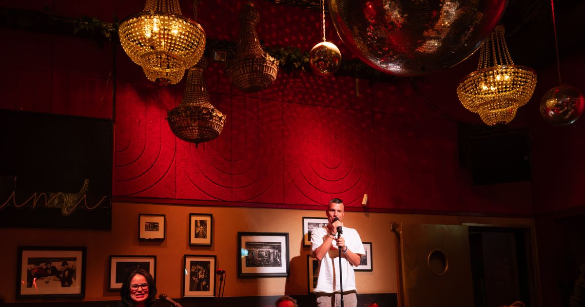 VOLMONDIG in Bar Chimi, Amstel 80 — Woordkunst & stand-up + diner | De ...